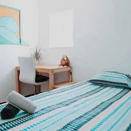 Olympo-Stunning Penthouse Views, Riverside Flat * Lisbon